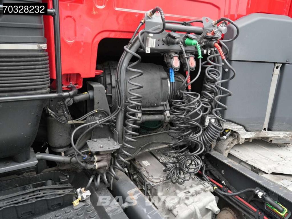 Volvo FH 460 4X2 Mega XL 2x Tanks Navi ACC Photo 14