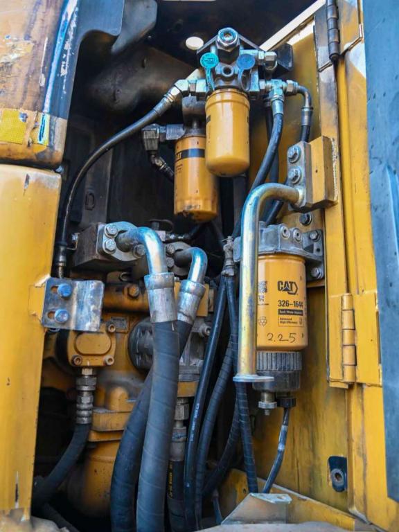 Caterpillar 321D Photo 26