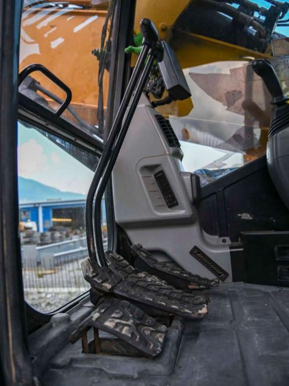 Caterpillar 321D Photo 29