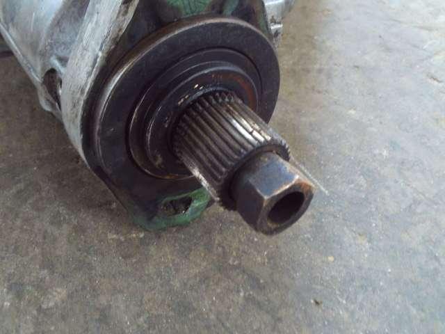 Pompa iniezione motore (rotativa) pour Fiat Allis FE18 - MOTORE FIAT 8065.04 - POMPA BOSCH 04510214 Photo 3