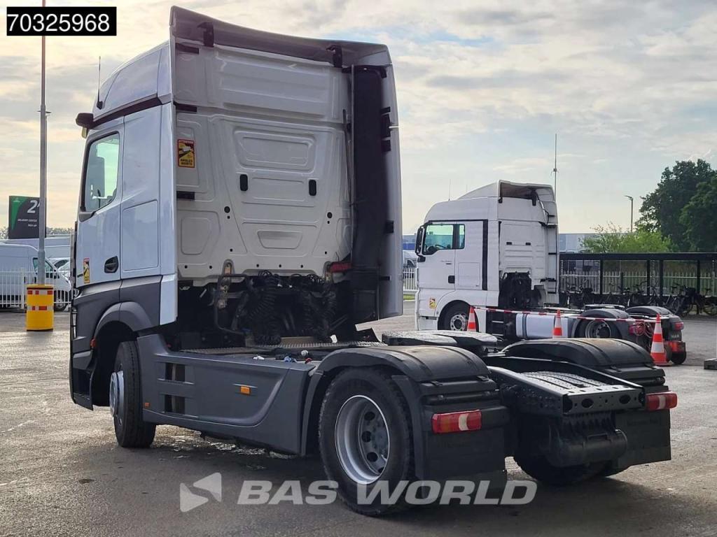 Mercedes-Benz Actros L 1845 4X2 BigSpace Retarder 2xTanks Standklima Photo 2