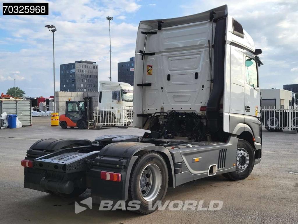 Mercedes-Benz Actros L 1845 4X2 BigSpace Retarder 2xTanks Standklima Photo 5