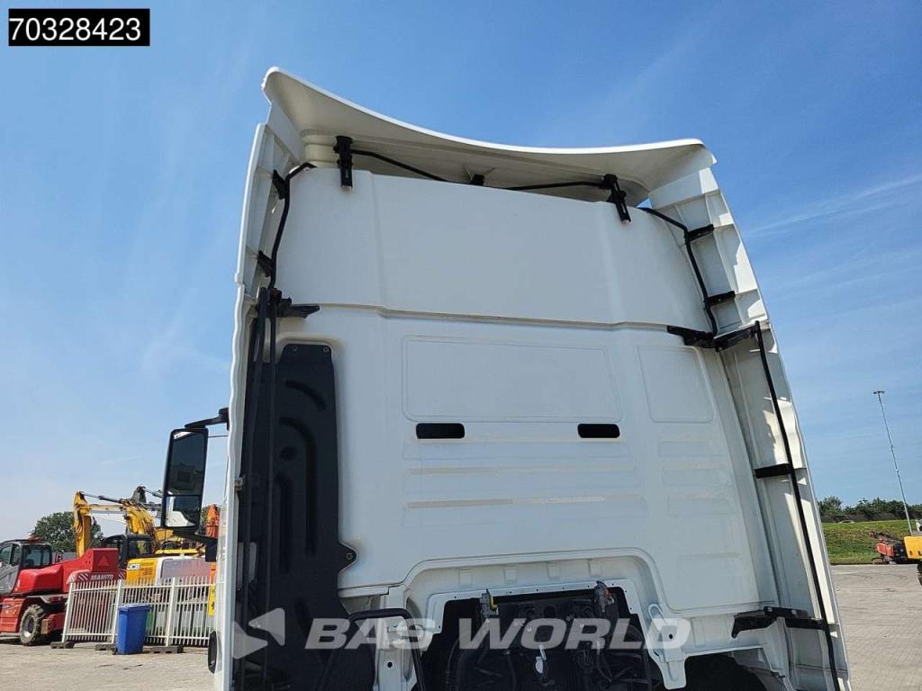 Man TGX 18.500 4X2 Mega Retarder 2x Tanks Standklima ACC Photo 11