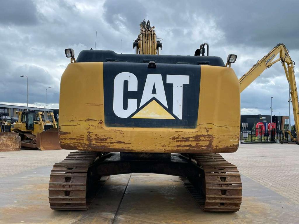 Caterpillar 324EL Photo 4