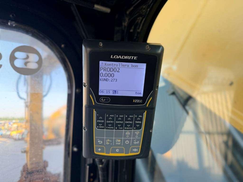 Caterpillar 352F Photo 6