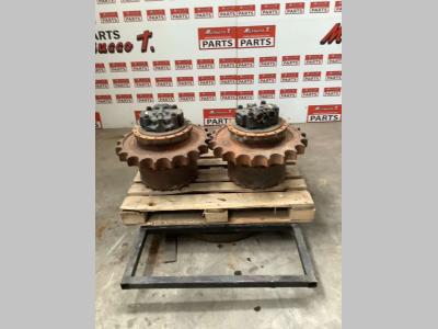 Moteur de translation pour Komatsu PC228-3 en vente par Massucco T. Srl Area Ricambi