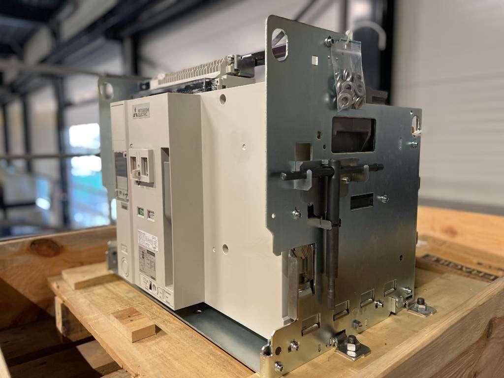 Mitsubishi Circuit breaker 3200A - AE3200-SW 4P - DPX-12648 Photo 5