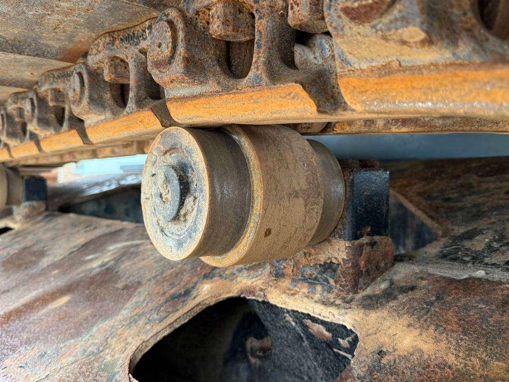 Hitachi ZX250LC-6 - Hammer Lines / Isuzu Engine Photo 27