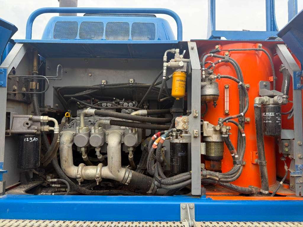 Hitachi ZX250LC-6 - Hammer Lines / Isuzu Engine Photo 30