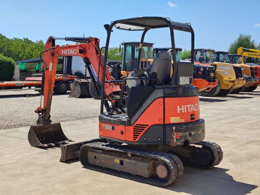 Hitachi ZX 29U-3 YLR Photo 3