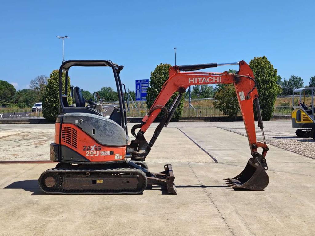 Hitachi ZX 29U-3 YLR Photo 6