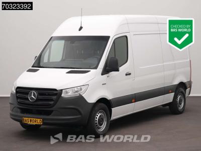 Mercedes-Benz eSprinter 312 L2H2 100% Elektrisch 55kWh 168km WLTP Airco Camera A/C en vente par BAS World B.V.