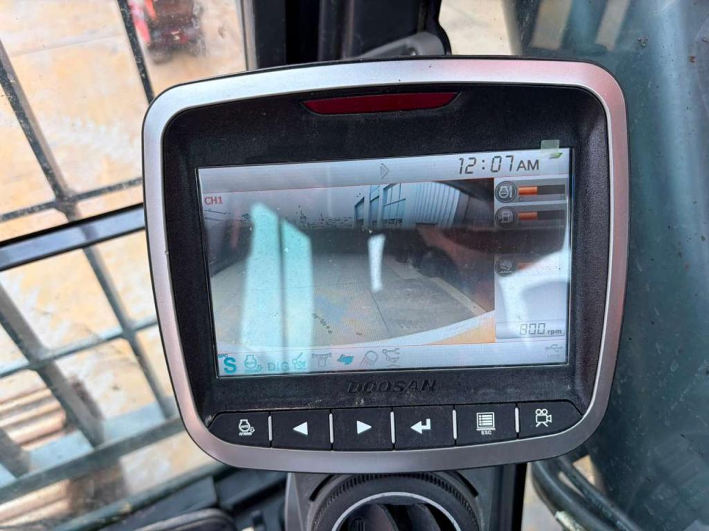 Doosan DX235NLC-5 Photo 24