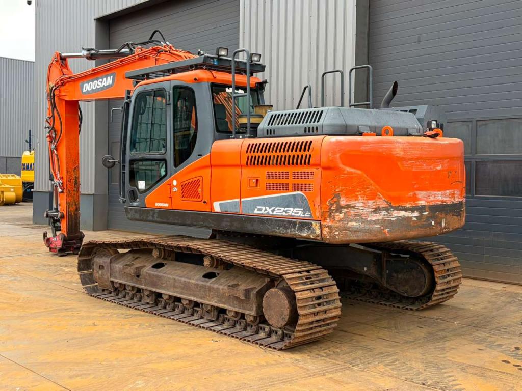 Doosan DX235NLC-5 Photo 3