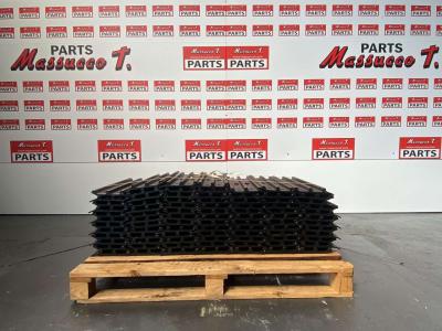 Chenille fer pour Hitachi ZX130-5 / ZX130-6 / ZX135 en vente par Massucco T. Srl Area Ricambi