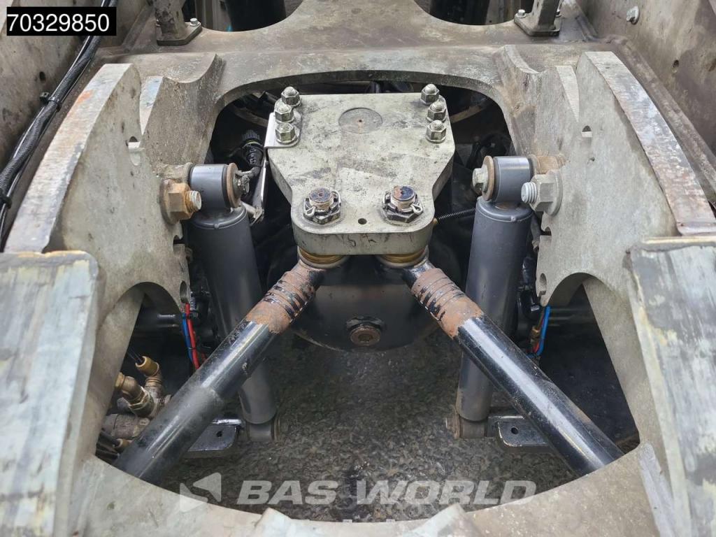 Terberg YT223 4X2 Big-Axle Hebesattel Photo 17