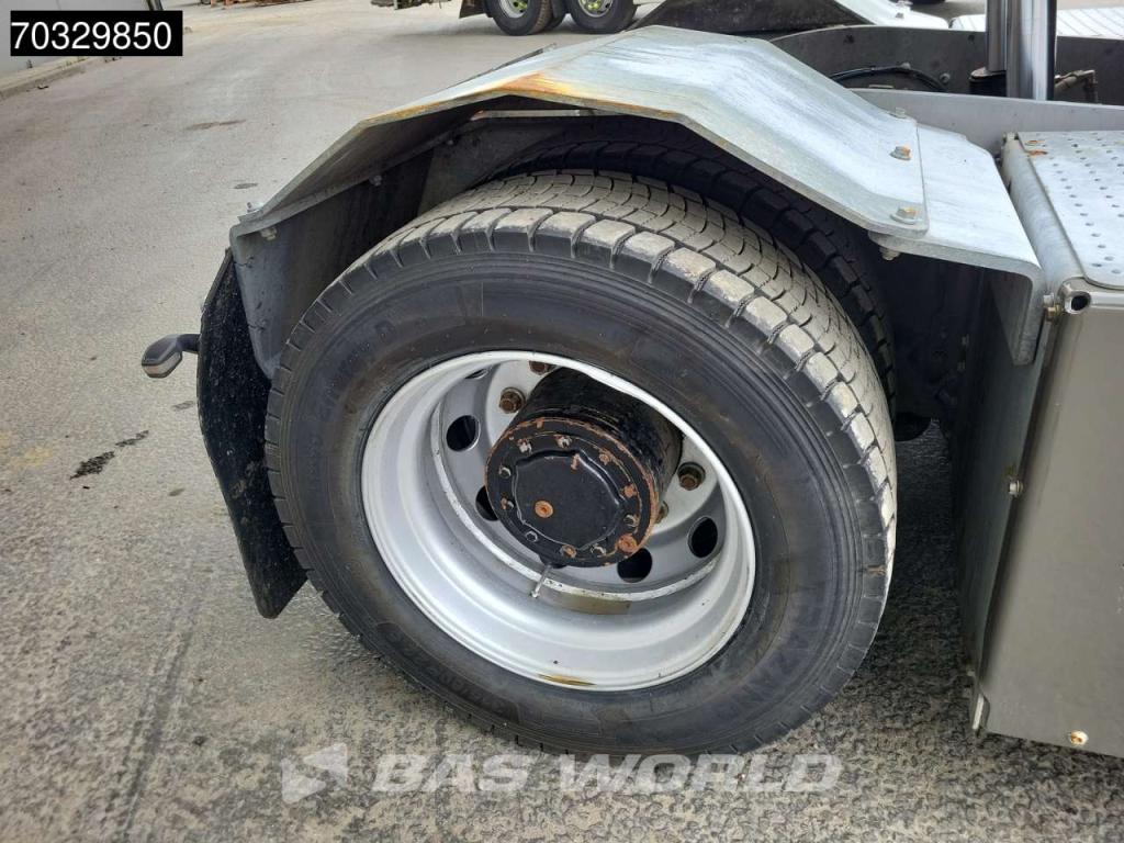 Terberg YT223 4X2 Big-Axle Hebesattel Photo 18