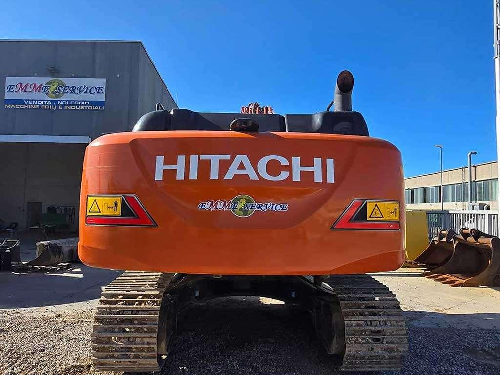 Hitachi ZX210LCN-7 Photo 6