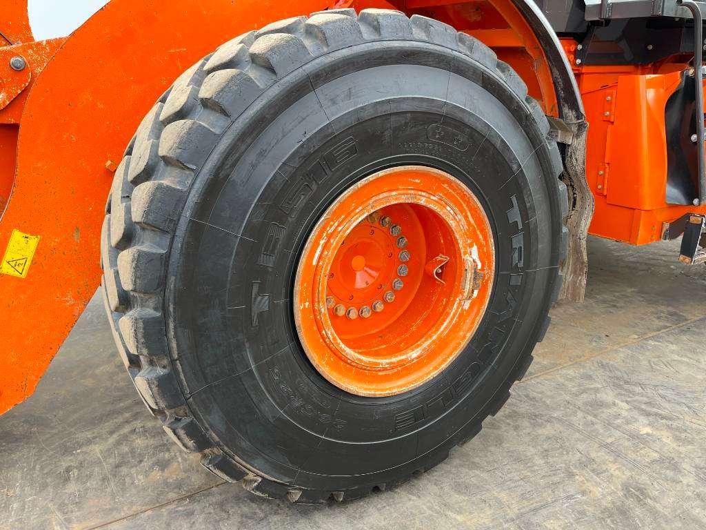 Hitachi ZW310-6 - Automatic Greasing / GOOD TYRES Photo 23