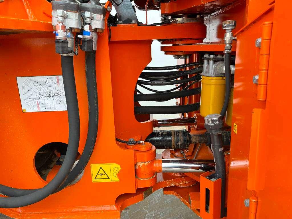 Hitachi ZW310-6 - Automatic Greasing / GOOD TYRES Photo 27