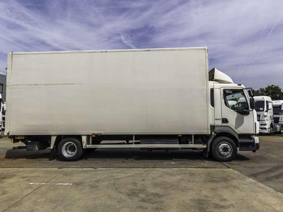 Volvo FL 240 (12T.) + DHOLLANDIA 2T. Photo 4