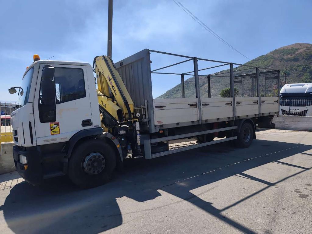 Iveco EUROCARGO 180E25K Photo 17