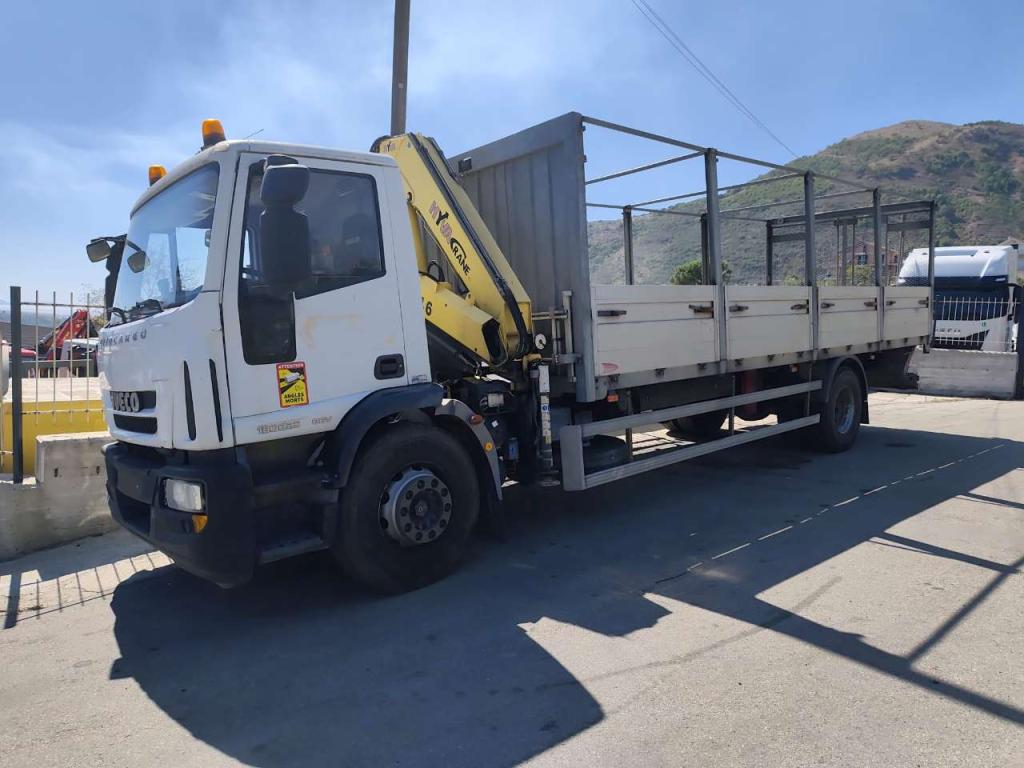 Iveco EUROCARGO 180E25K Photo 20