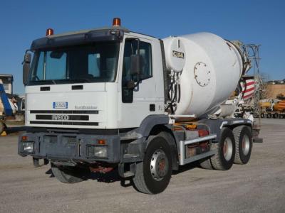 Iveco EUROTRAKKER 380E38 en vente par Effretti Srl