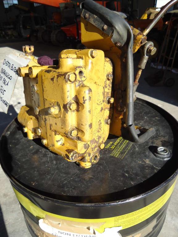 Distributeur hydraulique pour Fiat Allis FL5 Photo 4