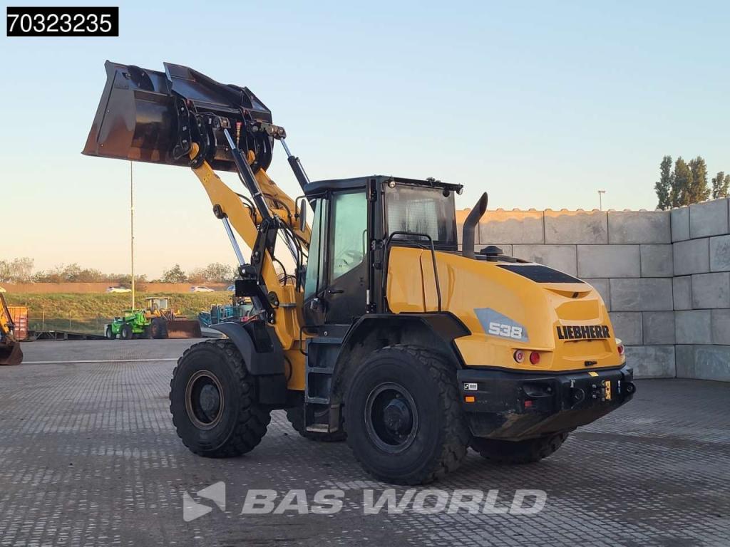 Liebherr L538 Quick Coupler Photo 5
