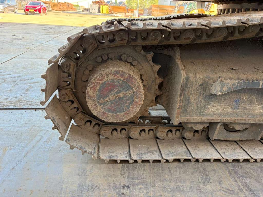 Liebherr R922LC Photo 16