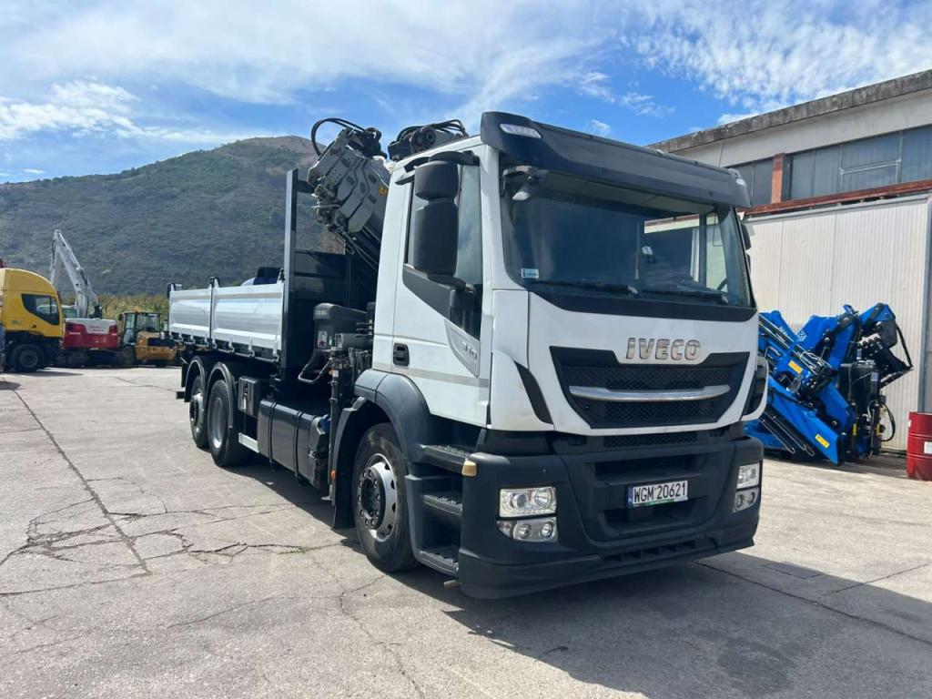 Iveco EUROCARGO 100E19 Photo 18