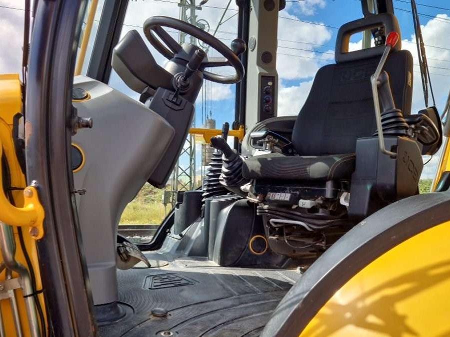 JCB 4CX Photo 8