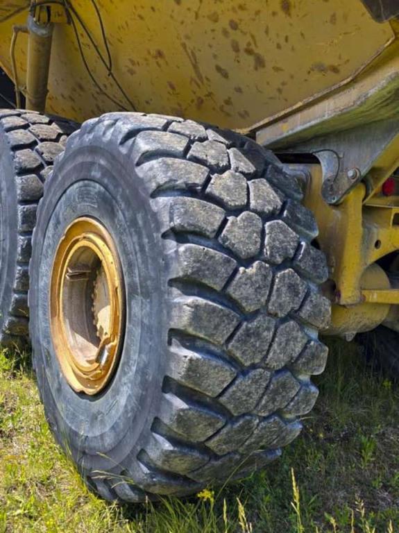 Caterpillar 740 Photo 15