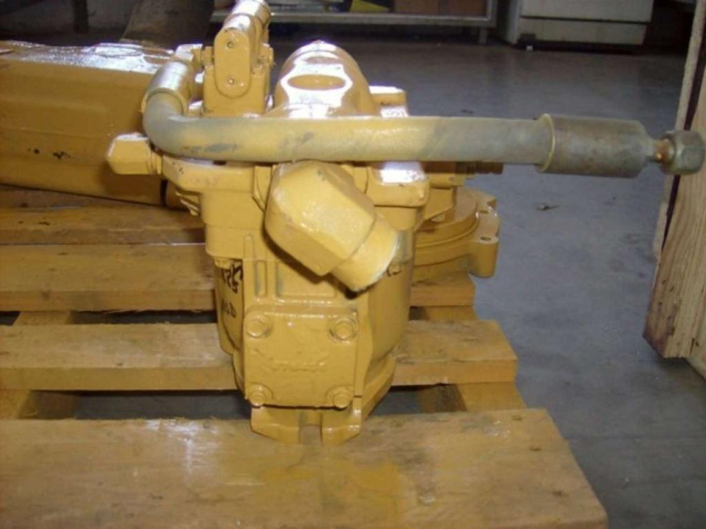 Pompe hydraulique pour Caterpillar D300D Photo 2