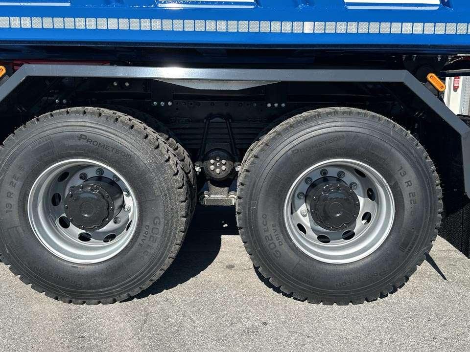 Man TGS 41.520 8x4 Photo 12