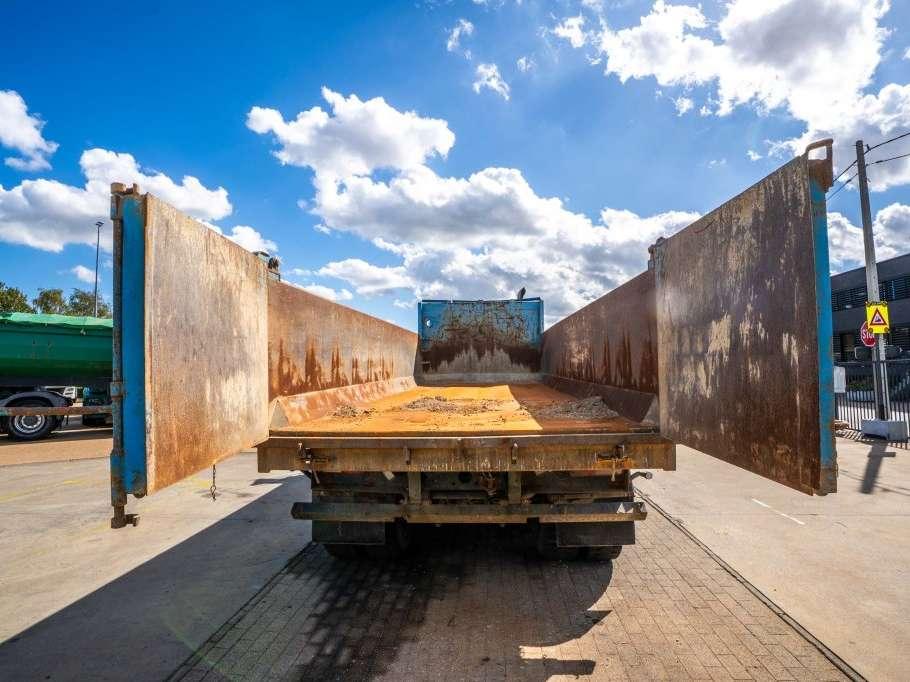 Scania P380 Photo 7