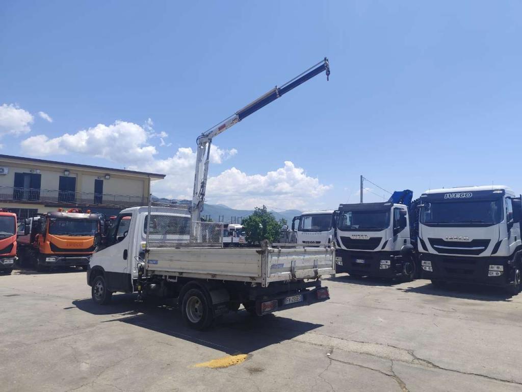 Iveco DAILY 35-120 Photo 22