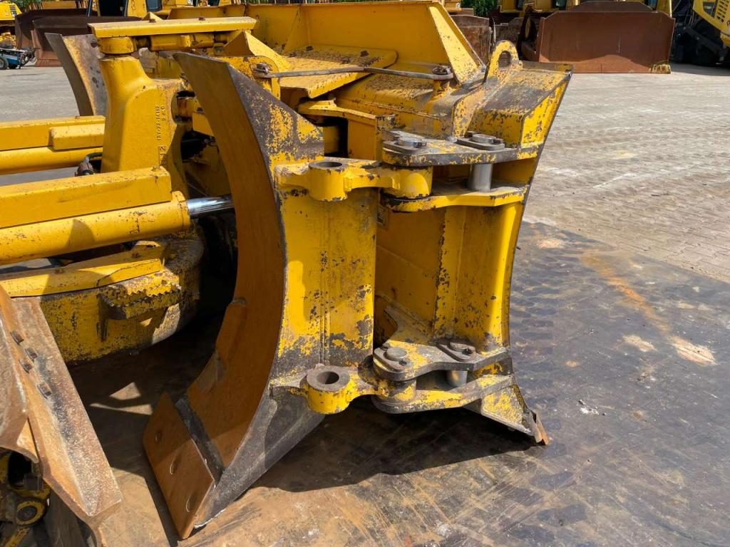 Komatsu D61PXi-24 Photo 16