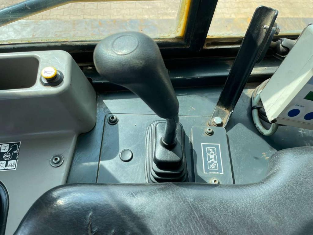 Komatsu D61PXi-24 Photo 25