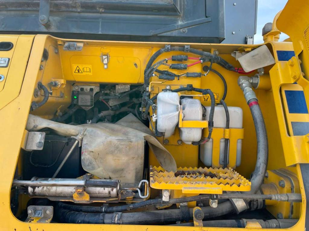 Komatsu D61PXi-24 Photo 30