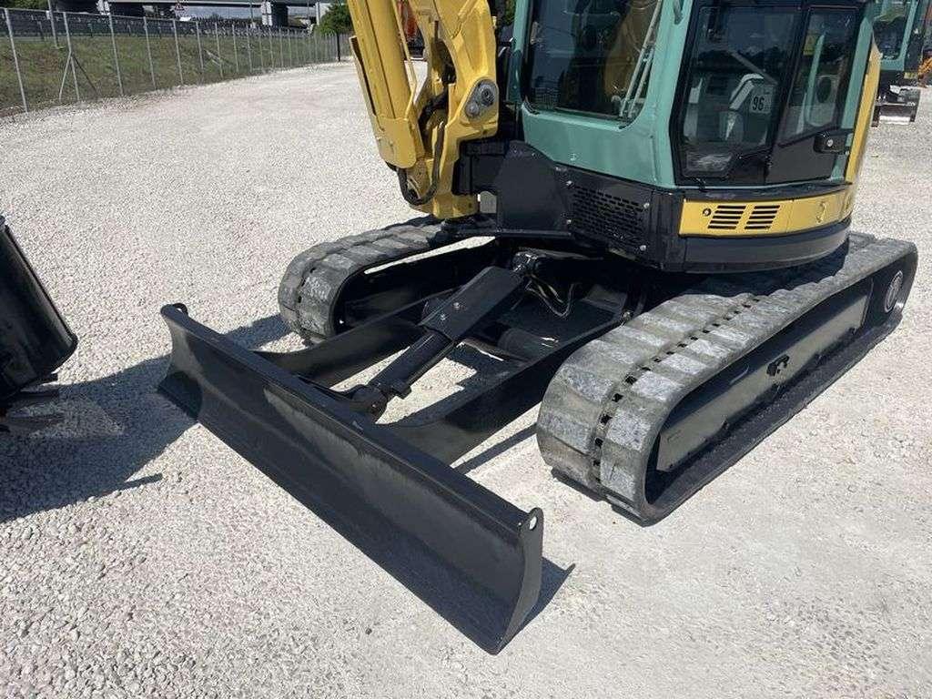 Yanmar VIO50U Photo 7