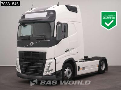 Volvo FH 500 4X2 XL 2xTanks I-ParkCool ACC en vente par BAS World B.V.