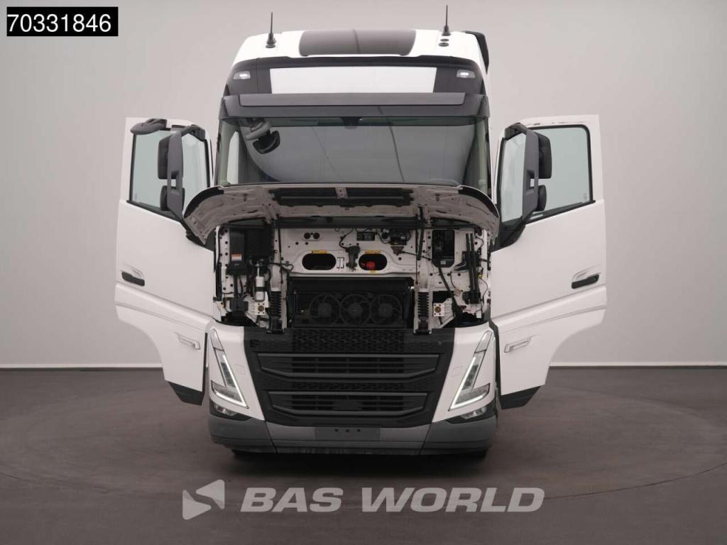 Volvo FH 500 4X2 XL 2xTanks I-ParkCool ACC Photo 9