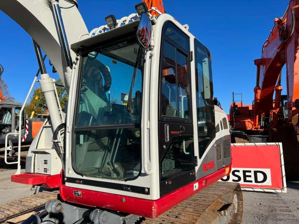 Takeuchi TB2150R Photo 6