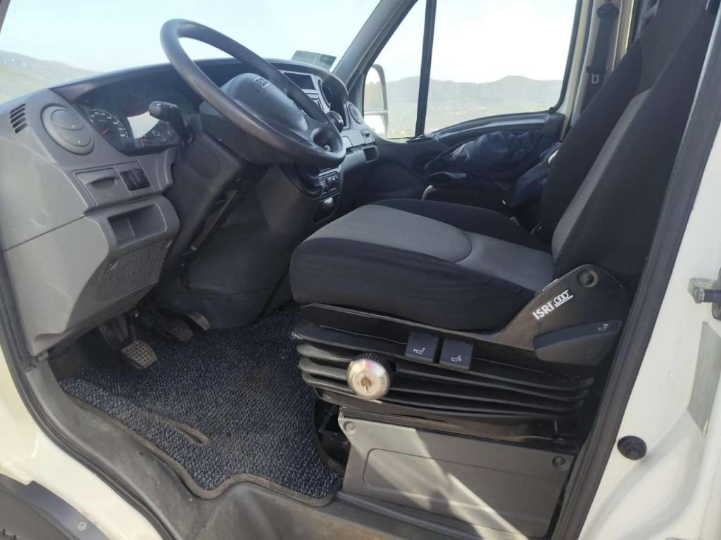 Iveco DAILY 50C15 Photo 27