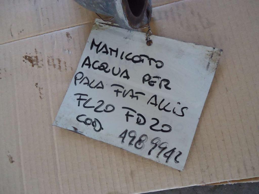 Durite d’eau pour Fiat Allis FL20 - FD20 - CODICE 4989942 Photo 3