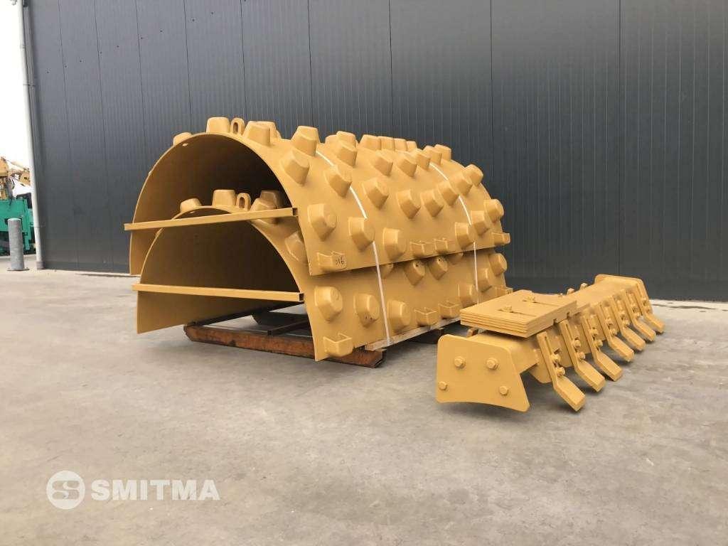 Caterpillar CS54 Photo 2