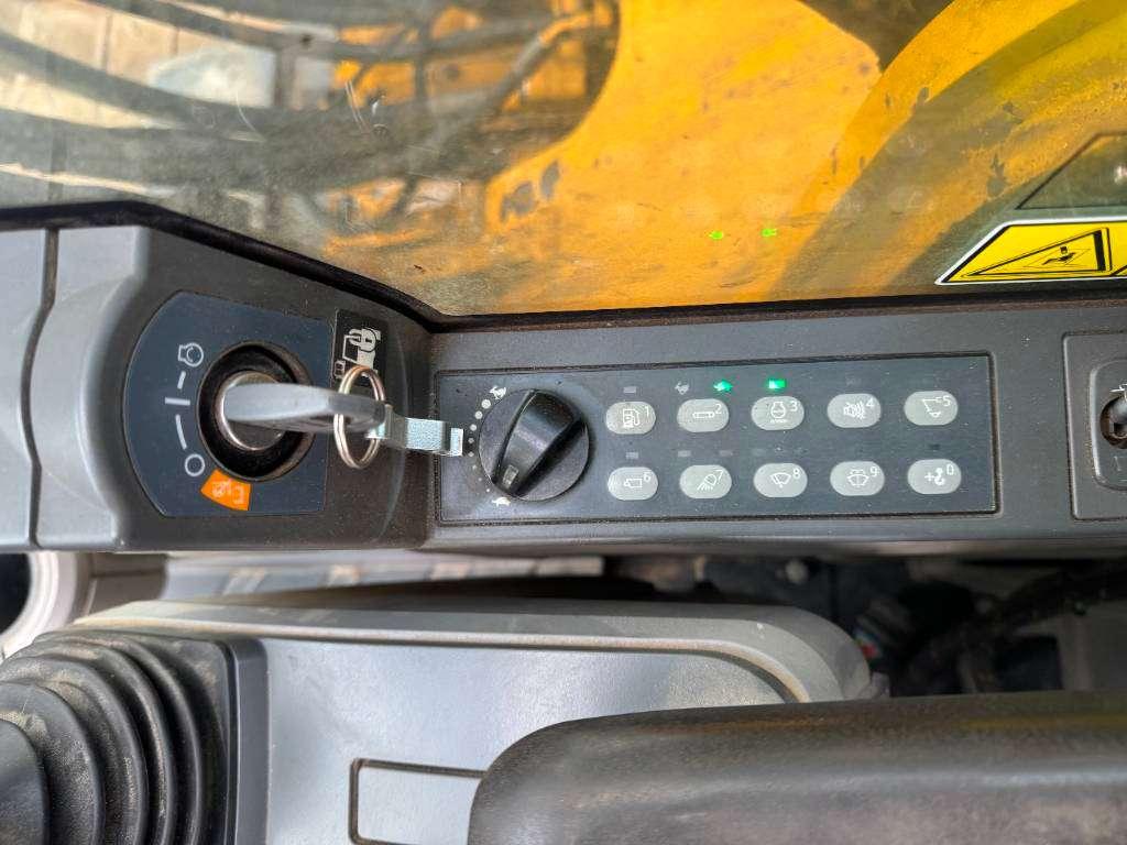 Caterpillar 336FL - Automatic Greasing / Hammer Lines Photo 11