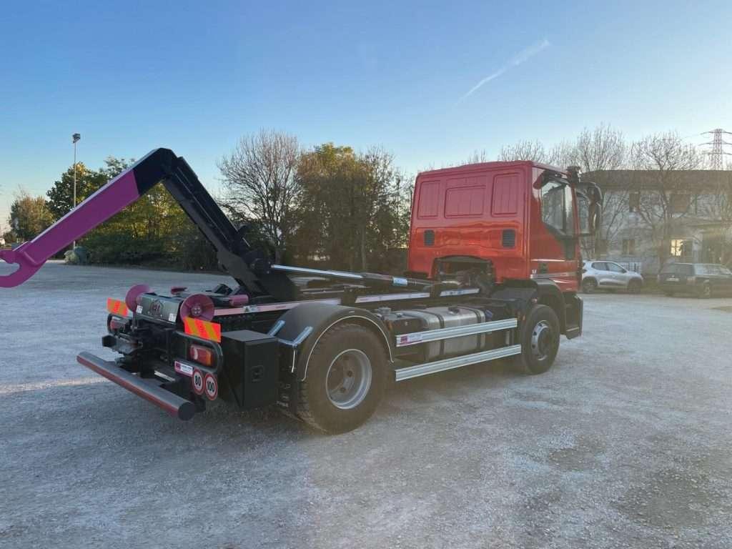 Iveco EUROCARGO 160E32 CON SCARRABILE NUOVO Photo 6
